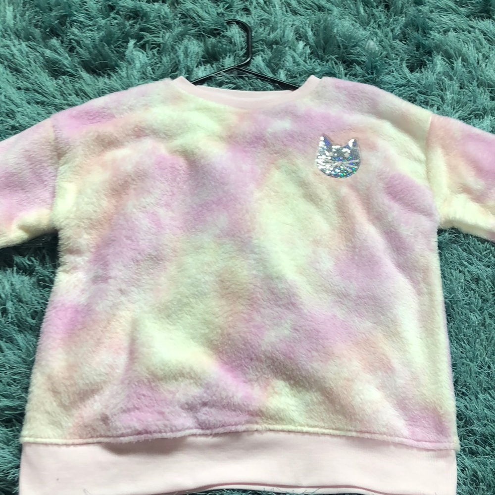 Sequin fur long sleeve shirt